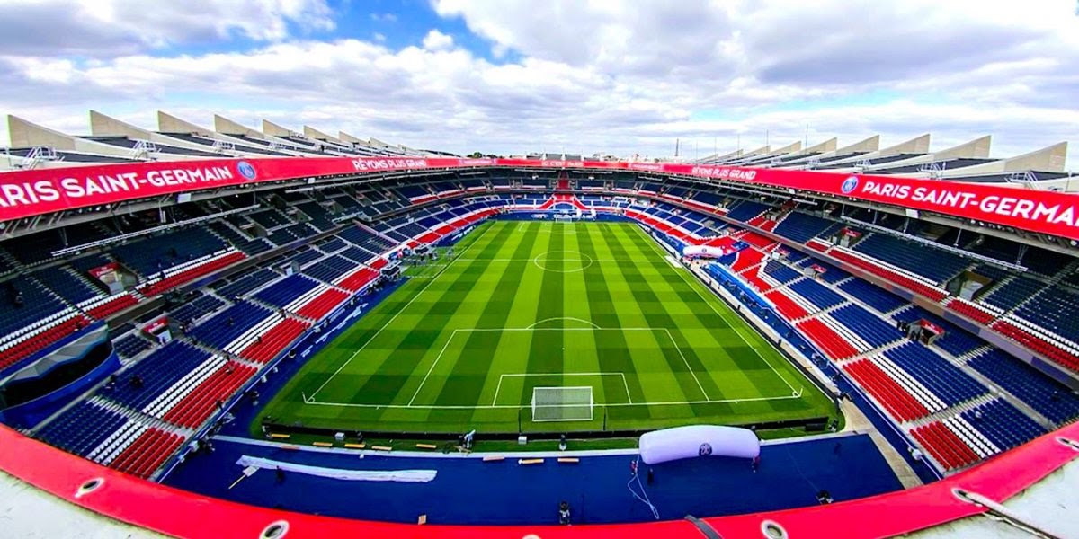 Френските стадиони ще бъдат отворени за фенове от 11 юли