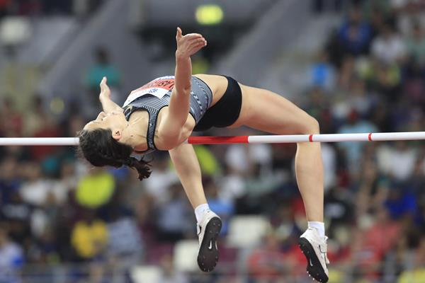 Мария Ласицкане спечели високия скок на Световното по лека атлетика в Доха.