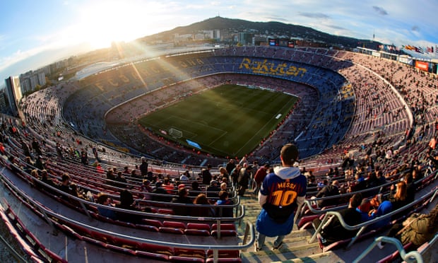 Барселона продава правата над името на стадиона си