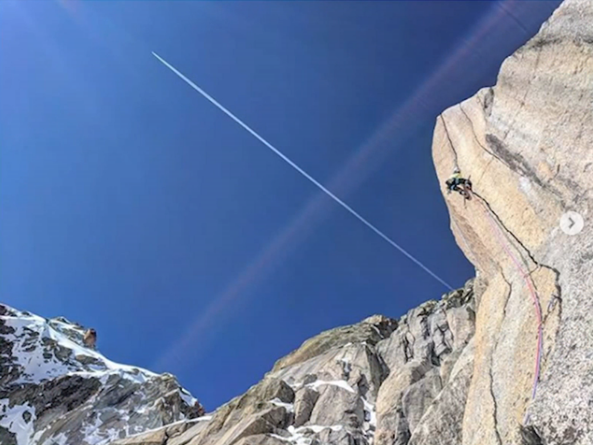 Екстремно изкачване по едни от най-опасните скали на Шамони